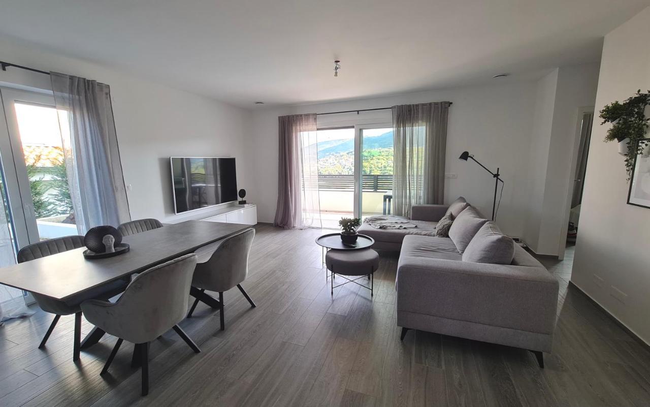 Villa Capris Apartments Копер Экстерьер фото