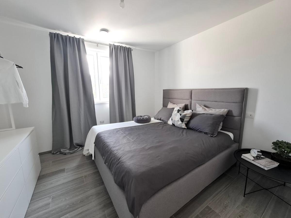 Villa Capris Apartments Копер Экстерьер фото