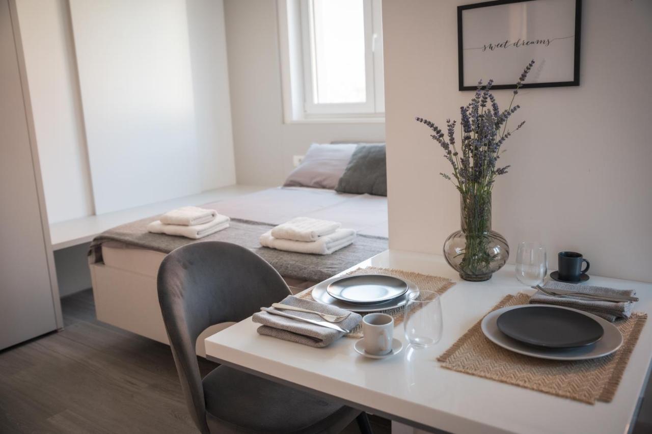 Villa Capris Apartments Копер Экстерьер фото