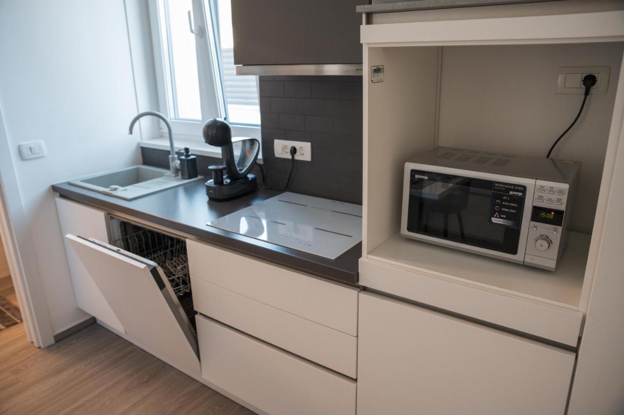 Villa Capris Apartments Копер Экстерьер фото